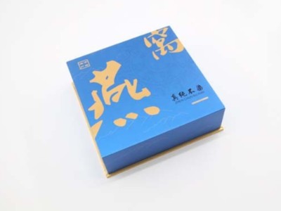 包裝盒定做廠家生產(chǎn)的禮品包裝盒，如此個性化，你被驚艷到了嗎？